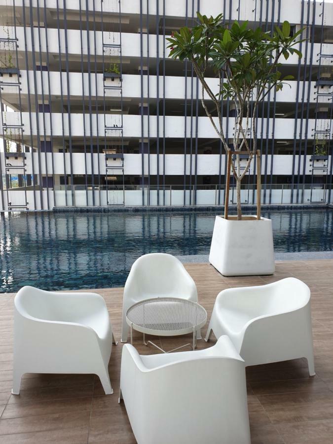 Vivo Suites By Subhome Kuala Lumpur Exterior photo